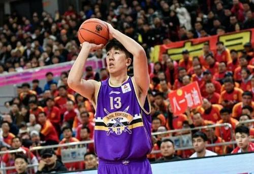 宗赞离开上海队后，会去哪支球队效力？