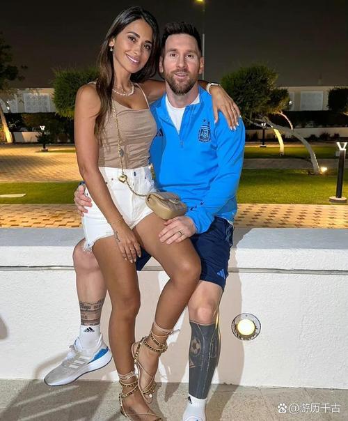 梅西老婆的第一次给了谁？揭秘梅西与安东内拉的爱情故事