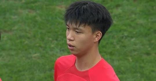 深入了解中国归化球员：他们是谁？他们的故事又是什么？