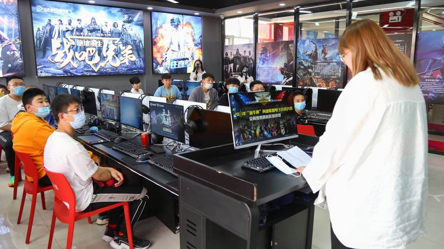 电竞行业真的有出路吗？孩子学习电竞的职业规划及建议
