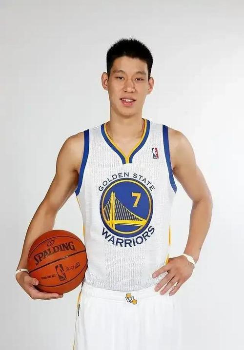 林书豪身高1米91是真的吗？网友热议真实身高