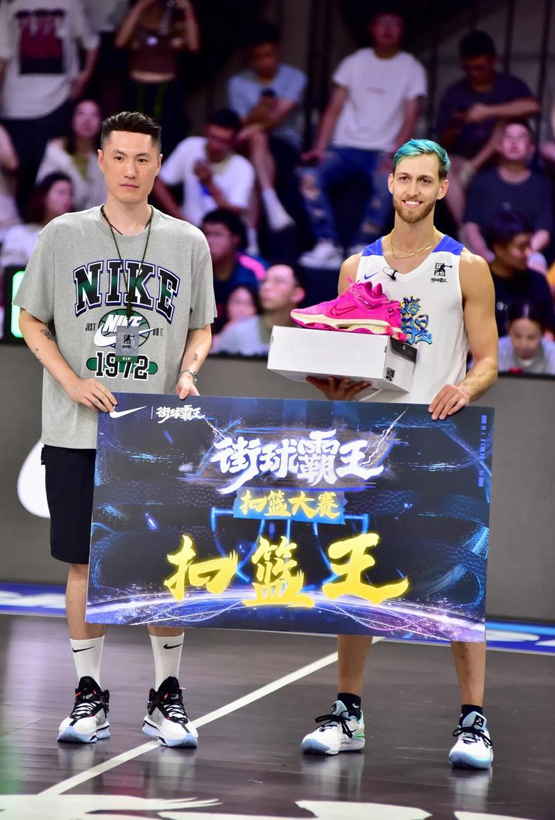 白乔丹有多高？揭秘扣篮高手真实身高