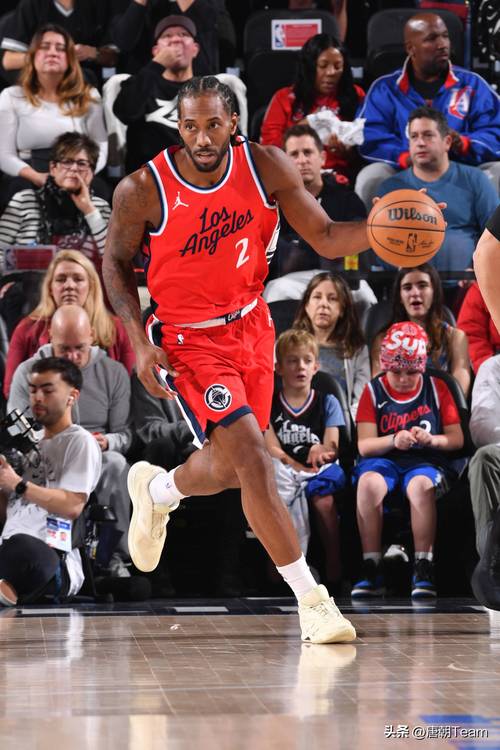 伦纳德今年为啥不打？揭秘小卡缺席NBA赛场原因
