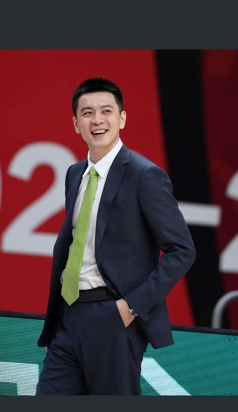 深入了解杨鸣19cm梗：真相远比你想象的精彩