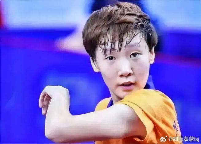 王曼昱身高176cm？看看照片你就知道了