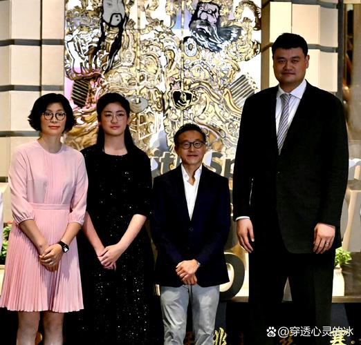 姚明女儿今年多高了？15岁近1米9，遗传了父母优良基因！