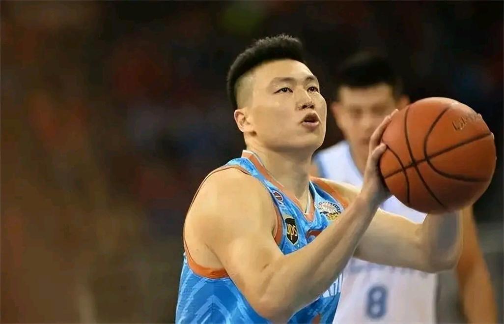 李根身高多少？揭秘CBA名将李根的身高体重数据