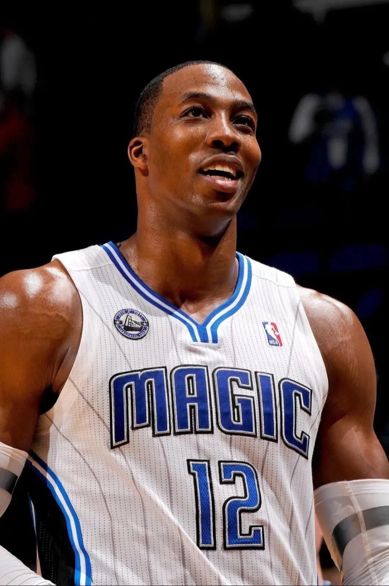 霍华德为什么没人要？36岁老将的NBA生涯为何走到尽头？