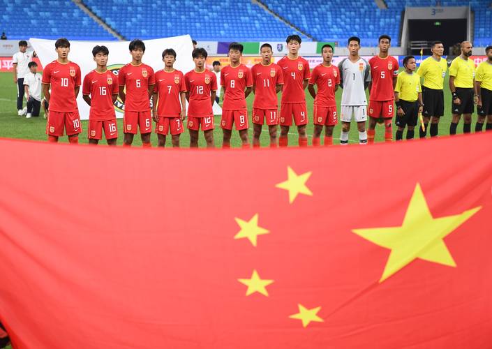 国足与国篮：成绩差距为何导致舆论评价天壤之别？