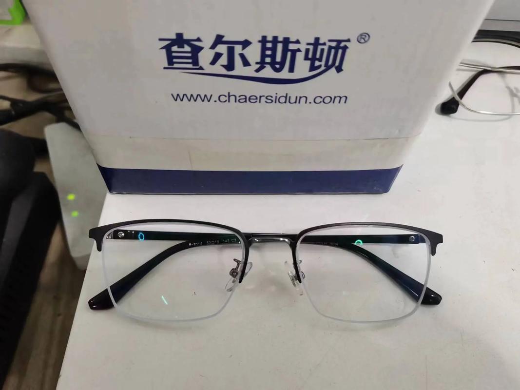 查尔斯顿眼镜可靠性及性价比分析，买前必看