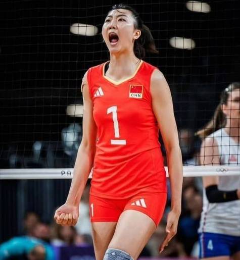 中国女排换队长了？新任队长究竟是谁？