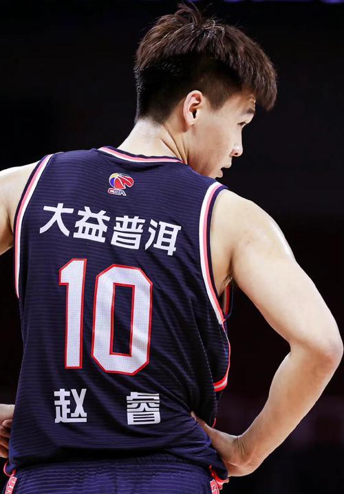 广东队赵睿一年赚多少钱？他的年薪你猜对了吗？