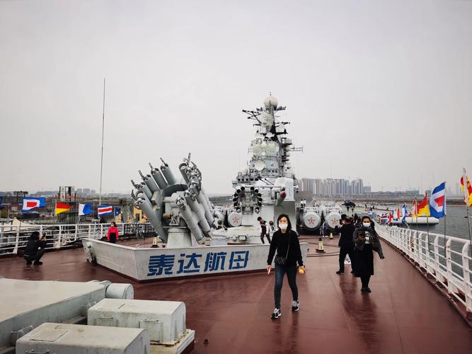 基辅号：这艘传奇航母究竟属于哪个国家？