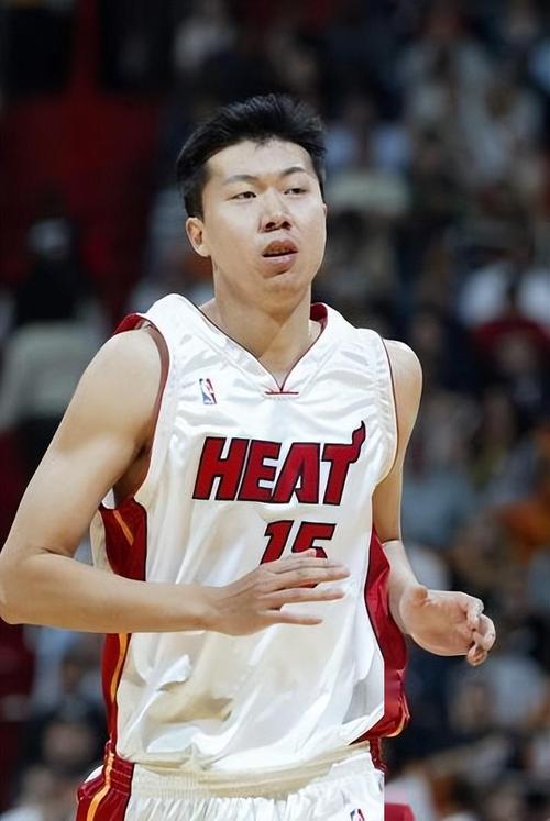 王治郅是哪里人？详细介绍他的家乡和成长故事