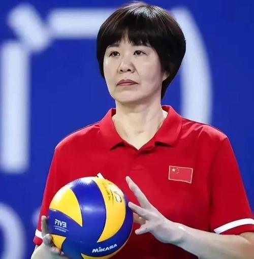 女排传奇郎平年薪多少人民币？收入令人咋舌