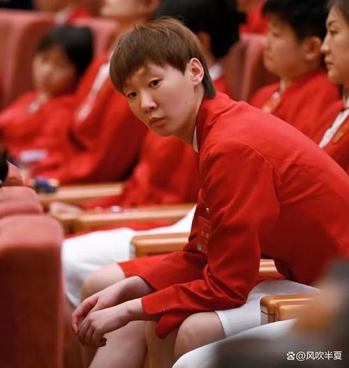 王曼昱身高是多少？乒乓球女神的真实身高大揭秘！
