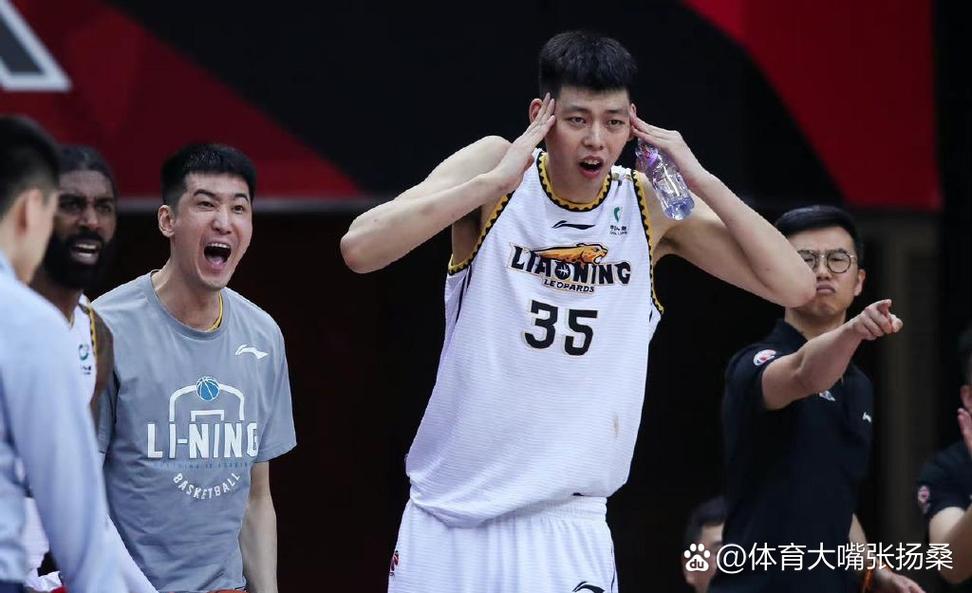 热议：朱荣振去哪了？他未来的篮球之路在哪里？