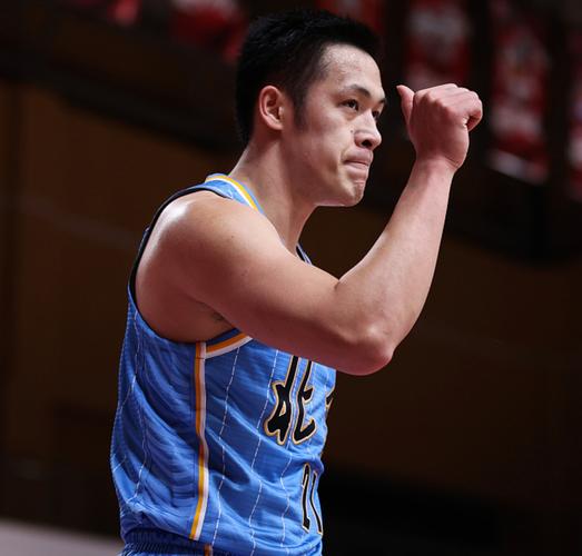 周仪翔去哪了？CBA名将重返台湾联赛！