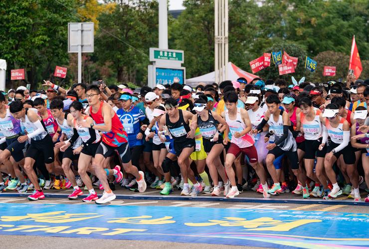 参加半程马拉松要跑多少公里？赛程长度详细解读！