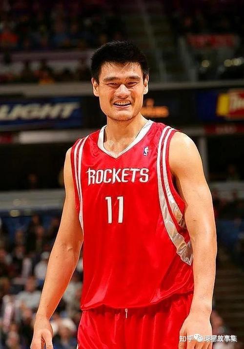 姚明与其他超巨对比，他究竟达标了吗？
