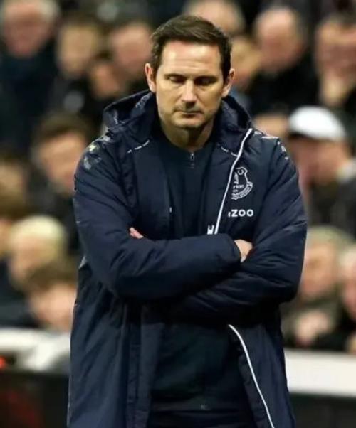 足球明星兰帕德:他为什么被称为“神灯”?