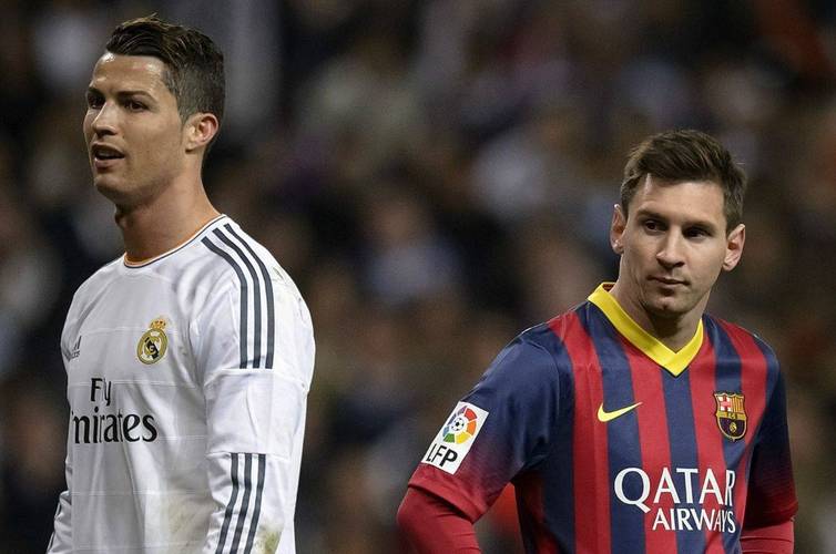 罗纳尔多VS C罗:谁是足坛历史最强前锋?