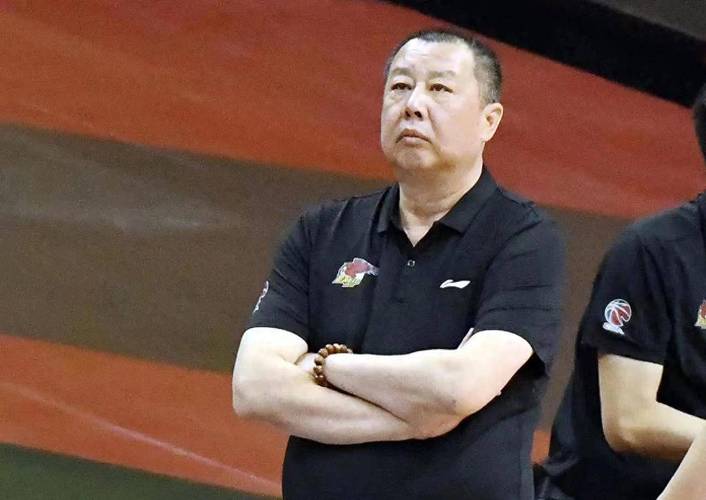 篮球名帅吴庆龙去哪了？他将执教辽宁男篮青训