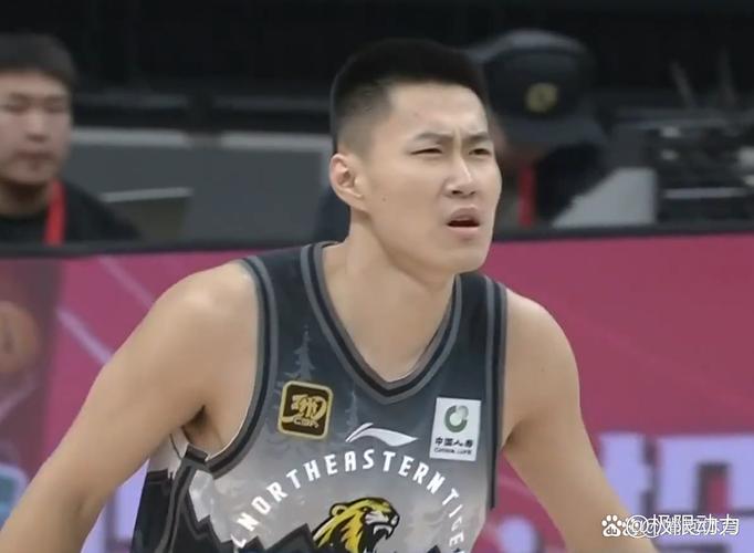 吴昌泽在吉林男篮穿几号球衣？他之前的号码是多少？