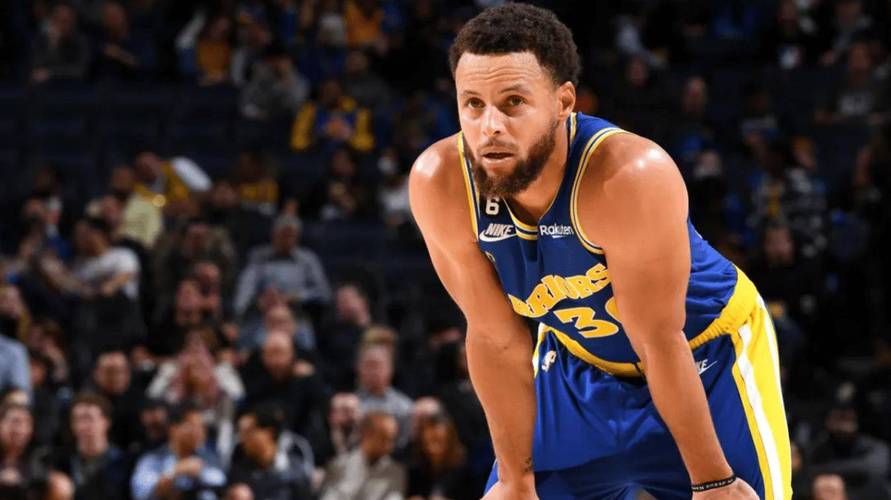 NBA球星库里体重多少磅？深度解析库里体重之谜！