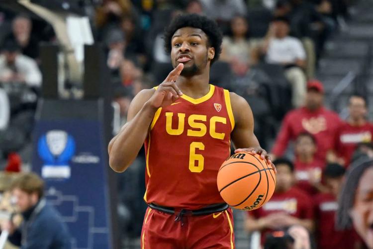 詹姆斯真实身高是多少?官方数据与球迷说法大比拼!