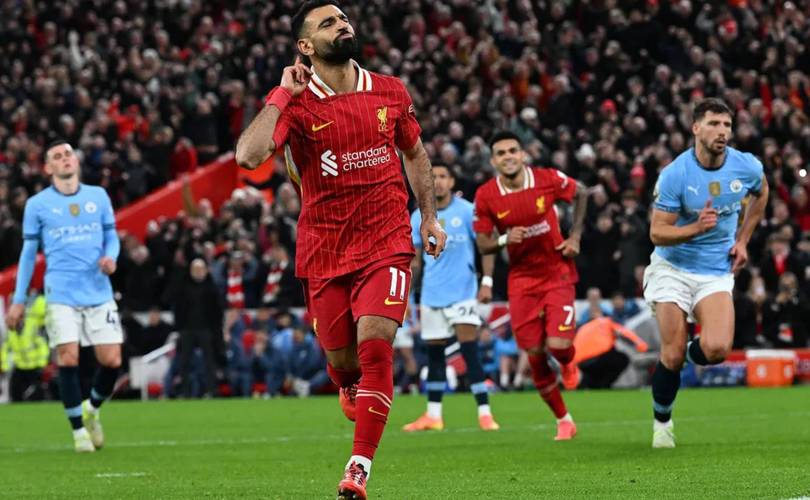 难以复制的辉煌:阿森纳49场不败的梦幻主力阵容