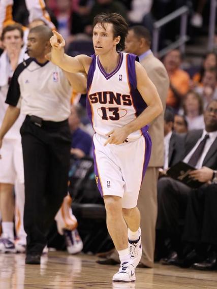 摔跤运动员纳什有多高多重？他的体型有多惊人