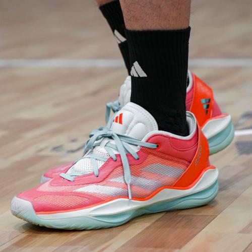 什么篮球鞋最好?2023年球鞋推荐及性价比分析