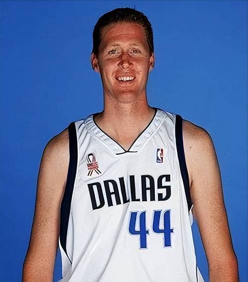 克里斯韦伯的真实身高是多少？你可能不知道的秘密