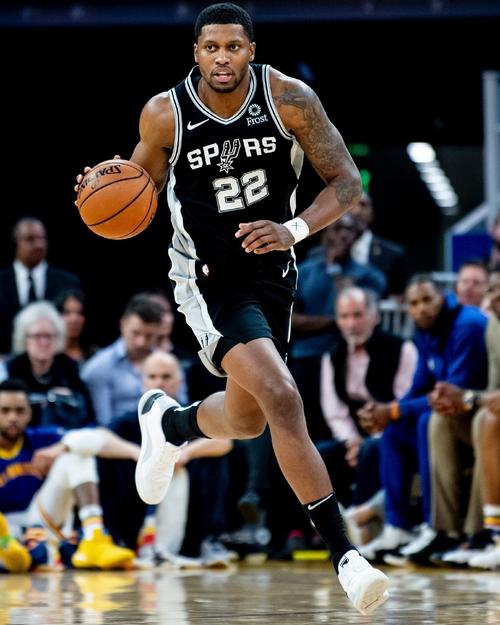 退役球星盖伊效力过哪些球队？细数盖伊NBA生涯的球队足迹。