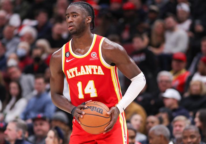 格里芬是中锋吗？他的位置和职业生涯详解