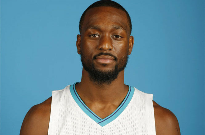 肯巴沃克多高？揭秘NBA球星真实身高，你不知道的秘密！