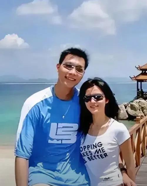 易建联儿子几个?揭秘他与家人的幸福生活