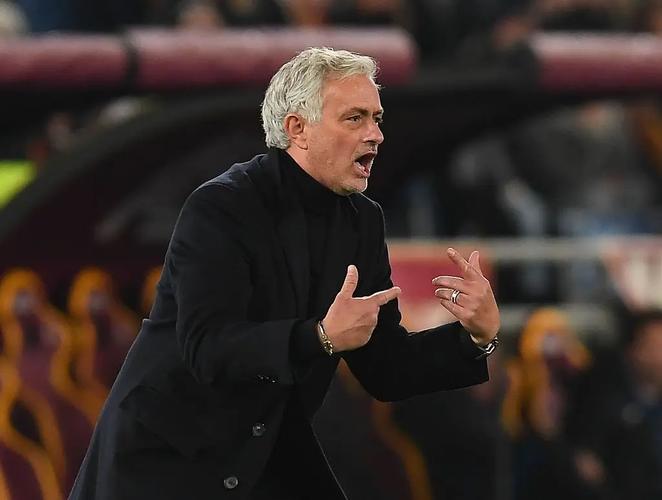 穆里尼奥真的去过巴萨吗？深度解析传闻背后的真相