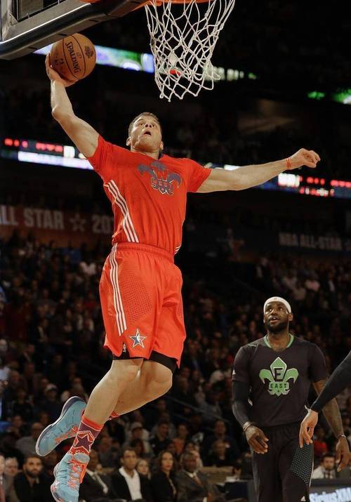 劲爆扣篮的布雷克格里芬退役了吗？让我们缅怀他的精彩瞬间