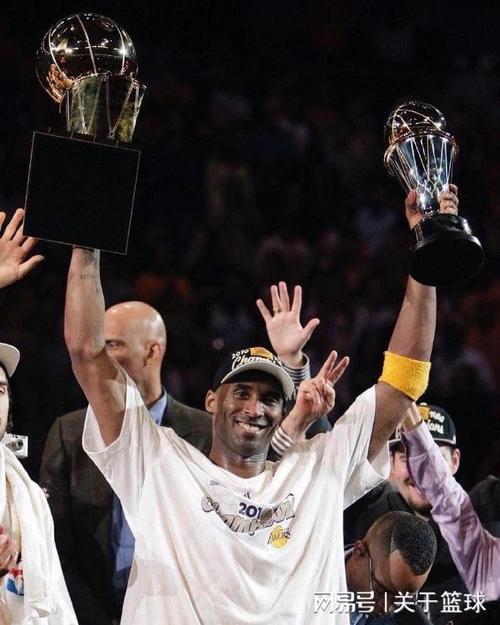 科比获得几次总冠军？5次总冠军辉煌战绩深度解析