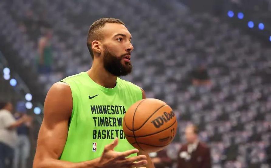 戈贝尔算巨星吗？防守专家能否封王？