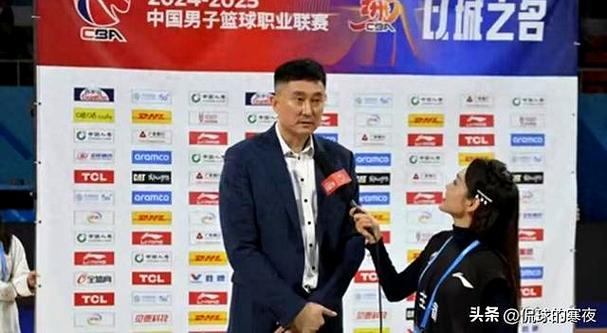 杜锋有几任妻子？揭秘名帅背后的感情故事