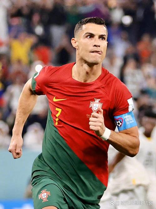 足球巨星C罗：迷你罗为何如此受宠？