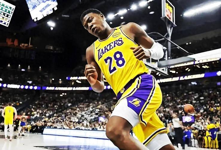 八村塁是混血吗？揭秘NBA球星的家族背景