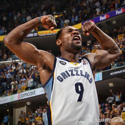兰多夫退役了吗？NBA传奇中锋的职业生涯终结