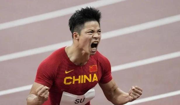 刘翔巅峰对决苏炳添：他能跑赢亚洲飞人吗？
