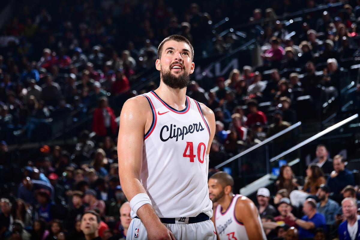 你知道祖巴茨是哪国人吗？他的国籍背景大揭秘