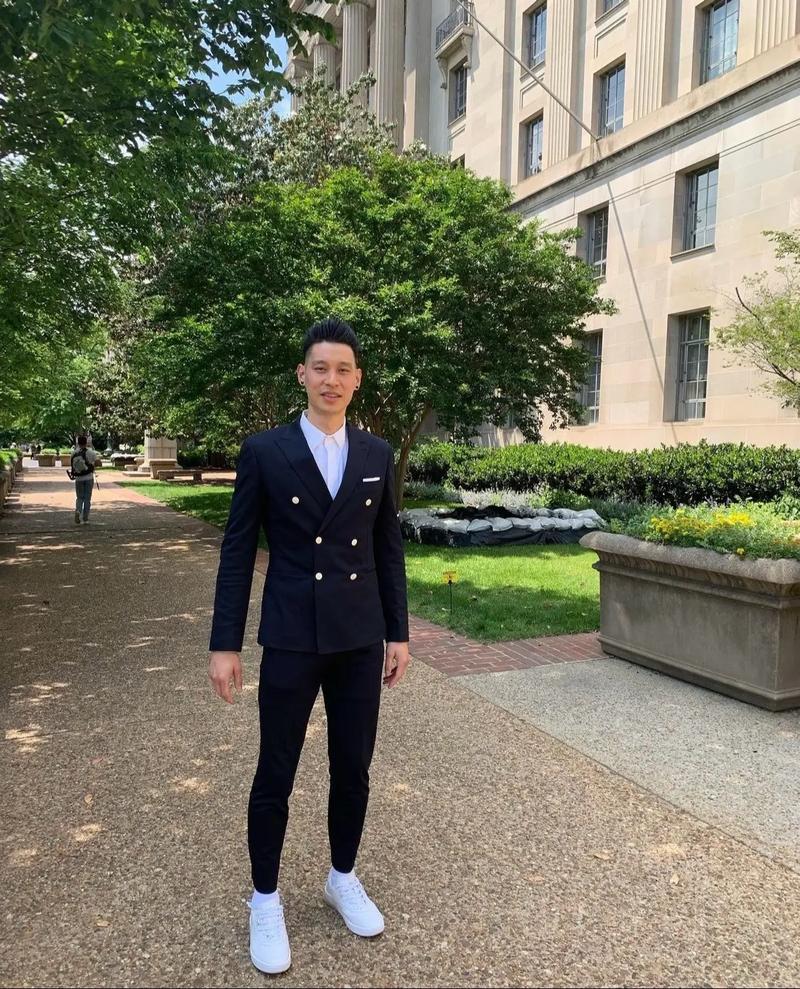 林书豪身高多少？揭秘篮球巨星真实身高