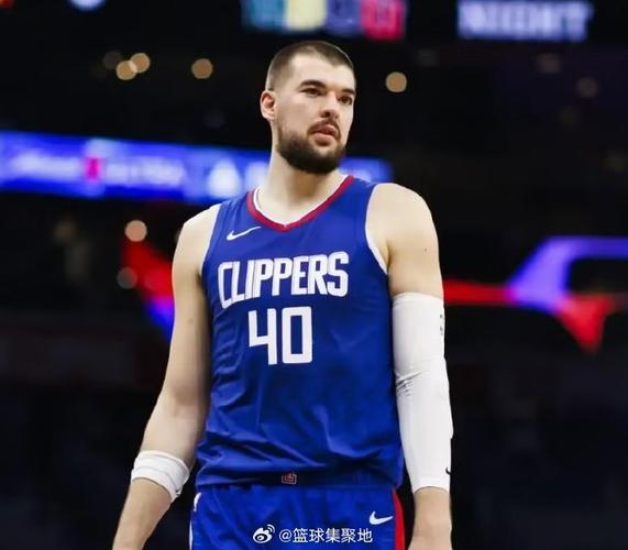 祖巴茨是不是被低估的球员？看看他的真实实力